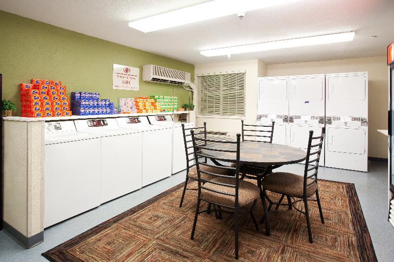 Sonesta Simply Suites Denver West Federal Center レイクウッド エクステリア 写真