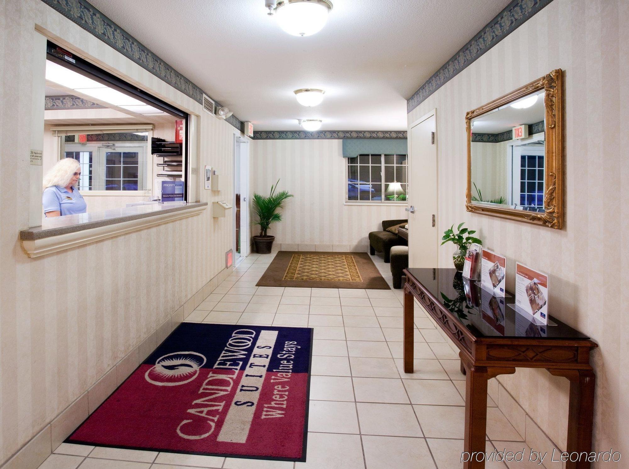 Sonesta Simply Suites Denver West Federal Center レイクウッド インテリア 写真